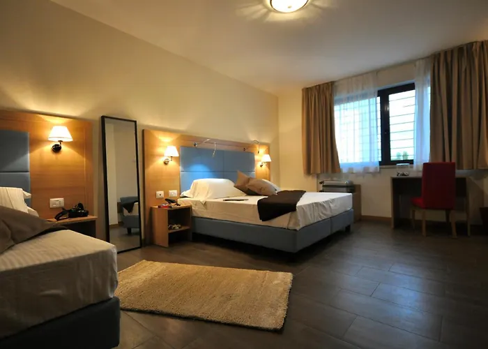 325 Tor Vergata Otel