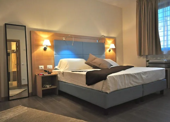 Otel 325 Tor Vergata 3*
